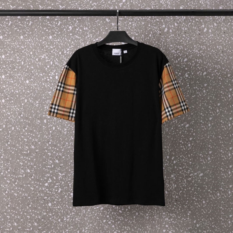 Burberry T-Shirts